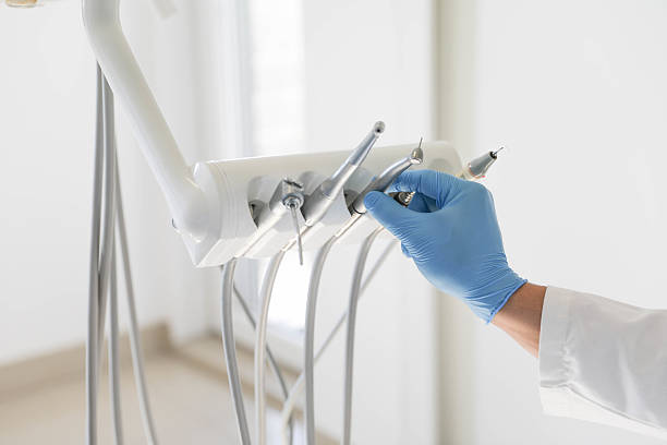 24/7 Emergency Wisdom Tooth Removal experts in Bowling Green, FL